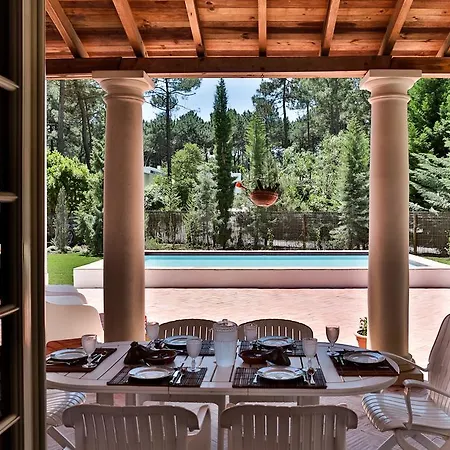 Villa Stunning At Aroeira Golf
