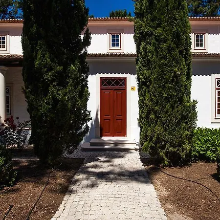 Villa Stunning At Aroeira Golf *